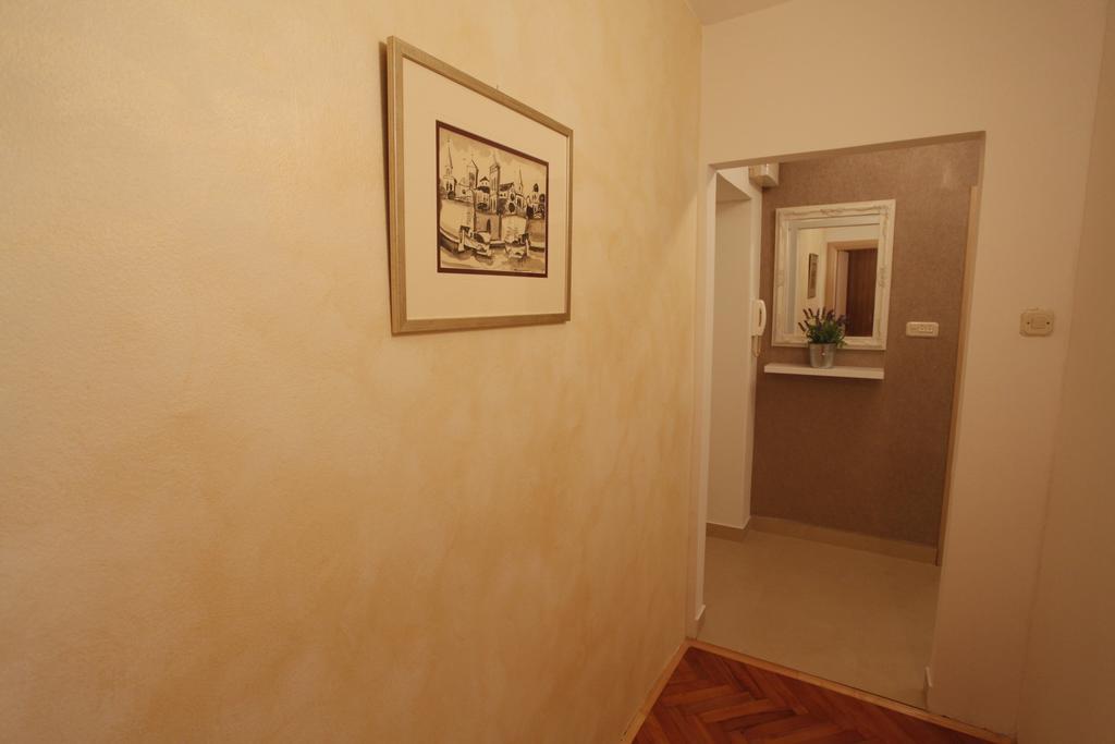Apartment Vallamar Free Parking Zadar Buitenkant foto