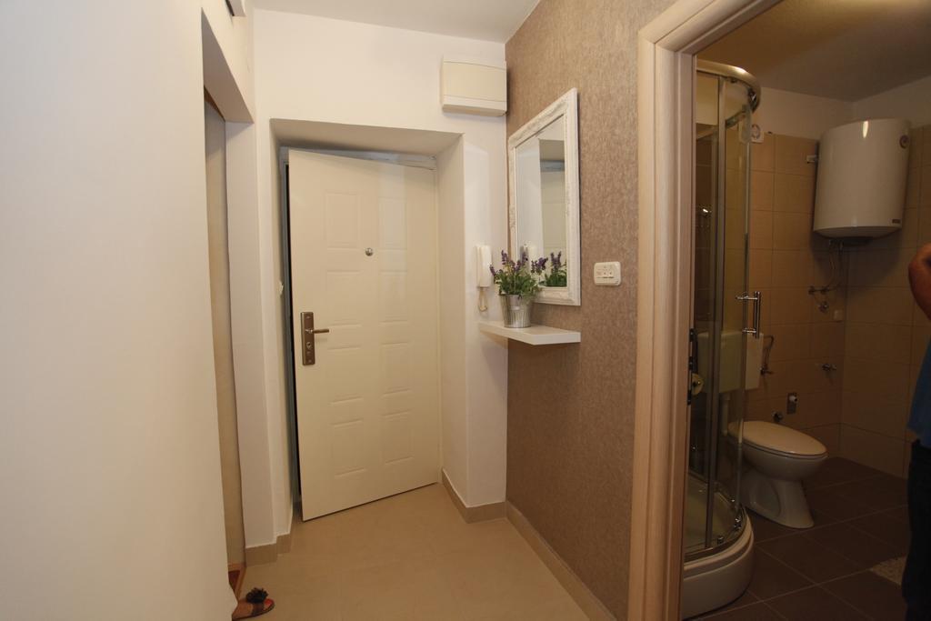 Apartment Vallamar Free Parking Zadar Buitenkant foto